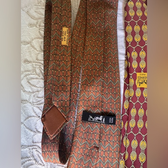Hermes Elegant Tie Collection in Brown, Yellow, and Blue - Picture 3 of 8